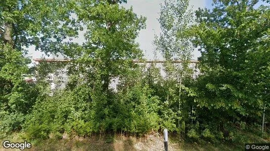 Lagerlokaler till försäljning i Motala - Bild från Google Street View