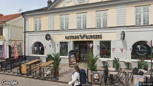 Lagerlokaler till försäljning i Nyköping - Bild från Google Street View