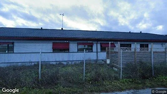Lagerlokaler att hyra i Upplands Väsby - Bild från Google Street View