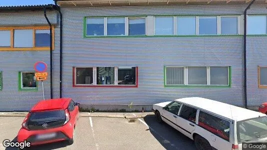 Lagerlokaler till försäljning i Lundby - Bild från Google Street View