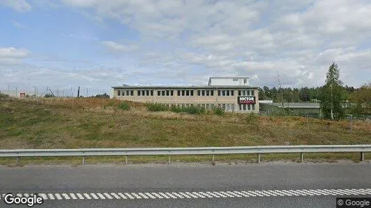 Lagerlokaler till försäljning i Södertälje - Bild från Google Street View