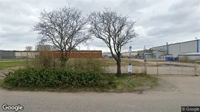 Lagerlokaler till försäljning i Halmstad - Bild från Google Street View