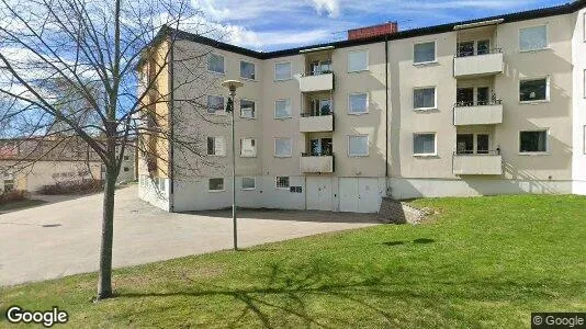 Lagerlokaler att hyra i Upplands Väsby - Bild från Google Street View