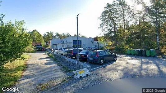 Industrilokaler att hyra i Ekerö - Bild från Google Street View