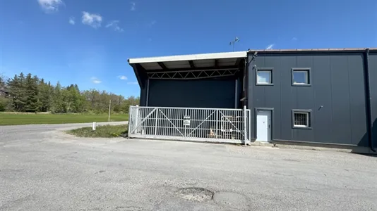 Lagerlokaler att hyra i Huddinge - foto 1